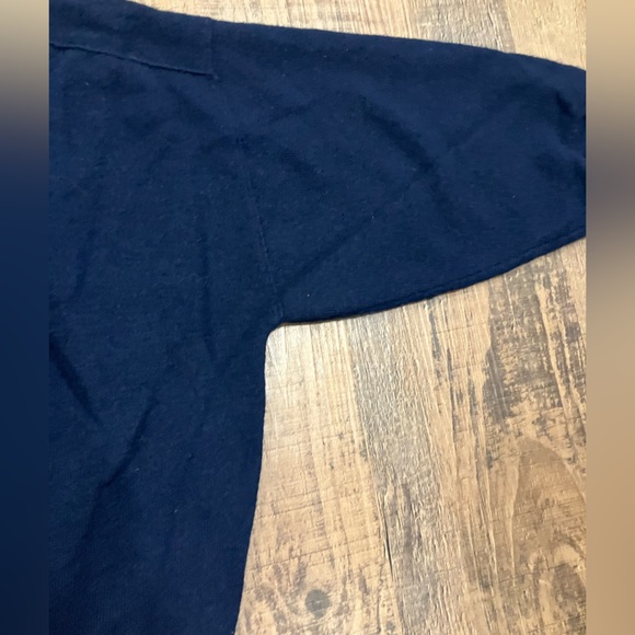 Madewell Women’s Merino Wool Pullover Sweater in Navy - Picture 5 of 9